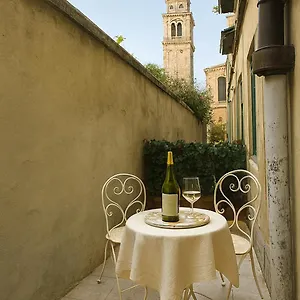 Calle De Le Pazienze Apartment Venedig