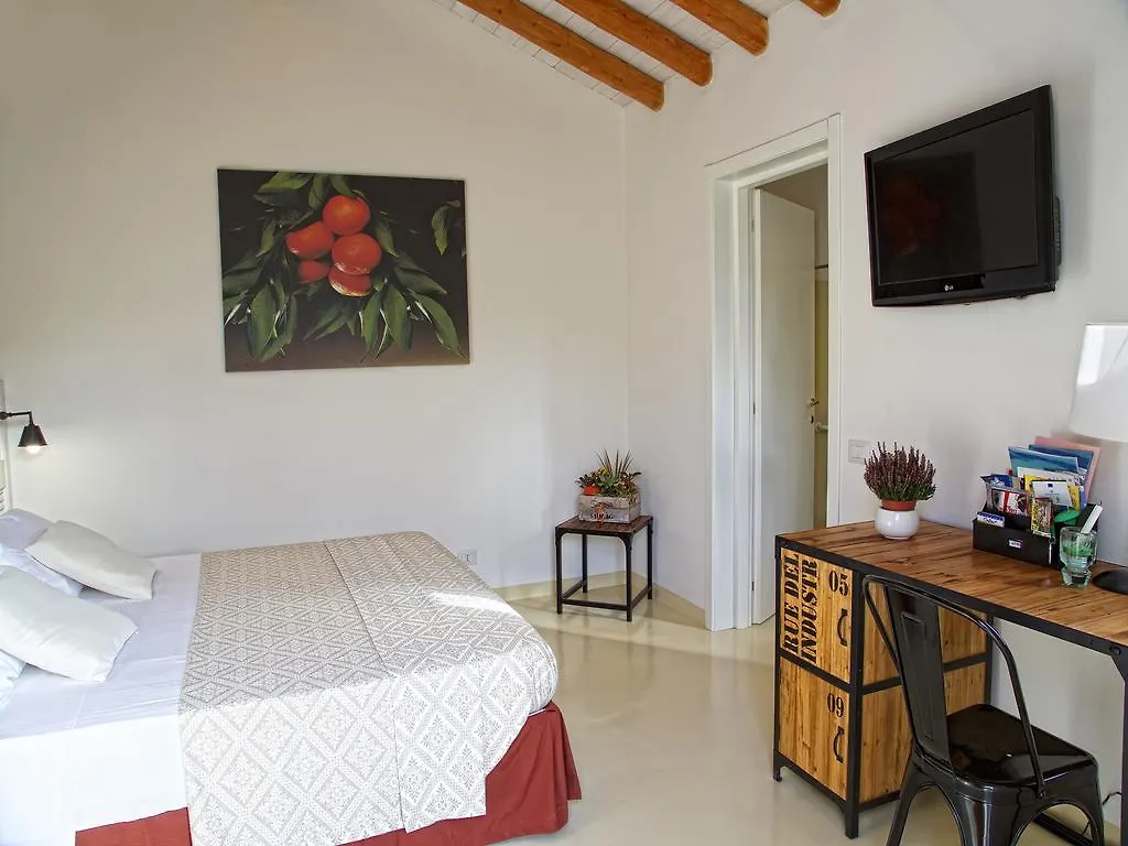 Farm stay Luna&Limoni Country Muravera Italy